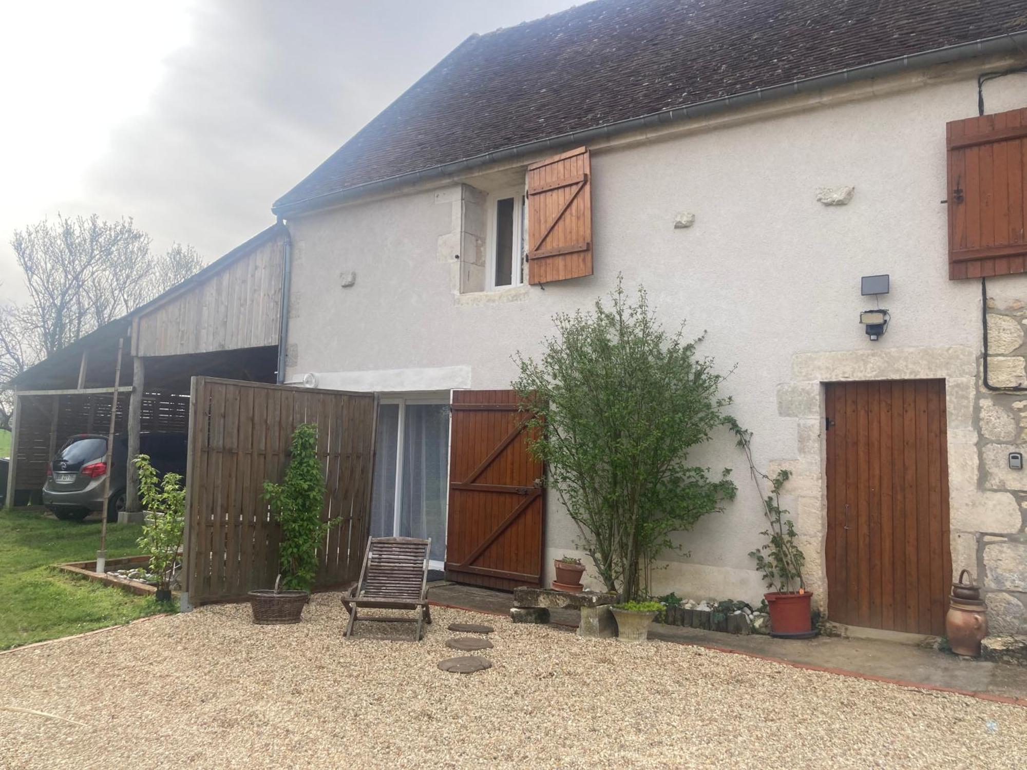 Logis Cote Jardin Varennes-les-Narcy